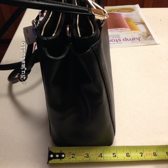 Coach Christie Carryall Crossgrain Leather Bag - Picture 6 of 13